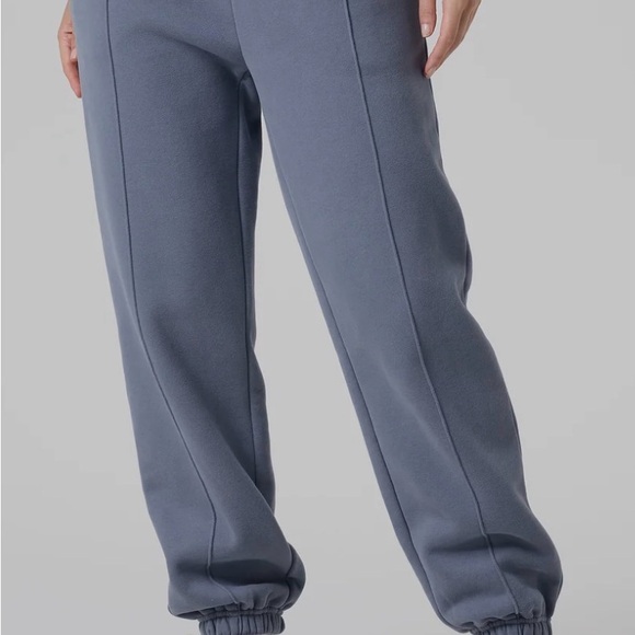 Vuori Restore SweatPants - Picture 2 of 5